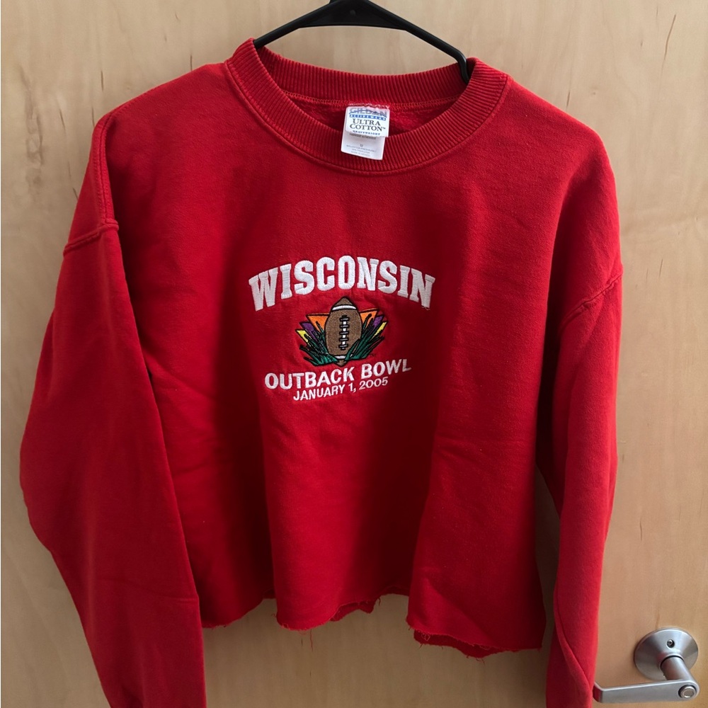 Wisconsin Football 2005 Outback Bowl Cropped Crew Sweatshirt